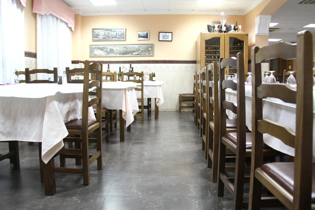 Hostal Restaurante La Masia Vila-real Eksteriør billede