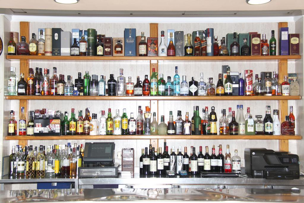 Hostal Restaurante La Masia Vila-real Eksteriør billede