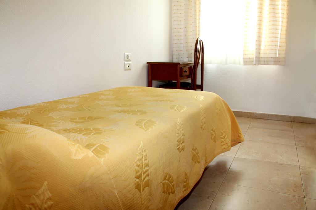 Hostal Restaurante La Masia Vila-real Eksteriør billede