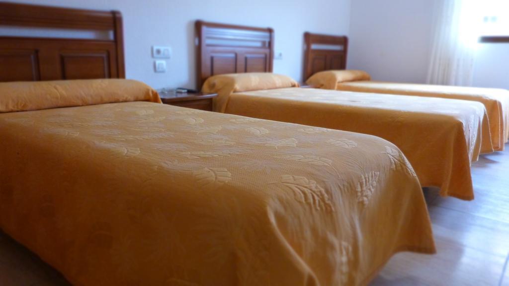 Hostal Restaurante La Masia Vila-real Eksteriør billede