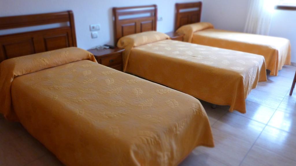 Hostal Restaurante La Masia Vila-real Eksteriør billede