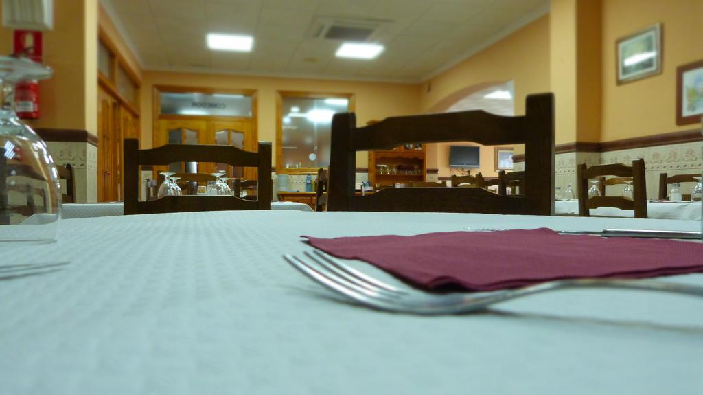 Hostal Restaurante La Masia Vila-real Eksteriør billede