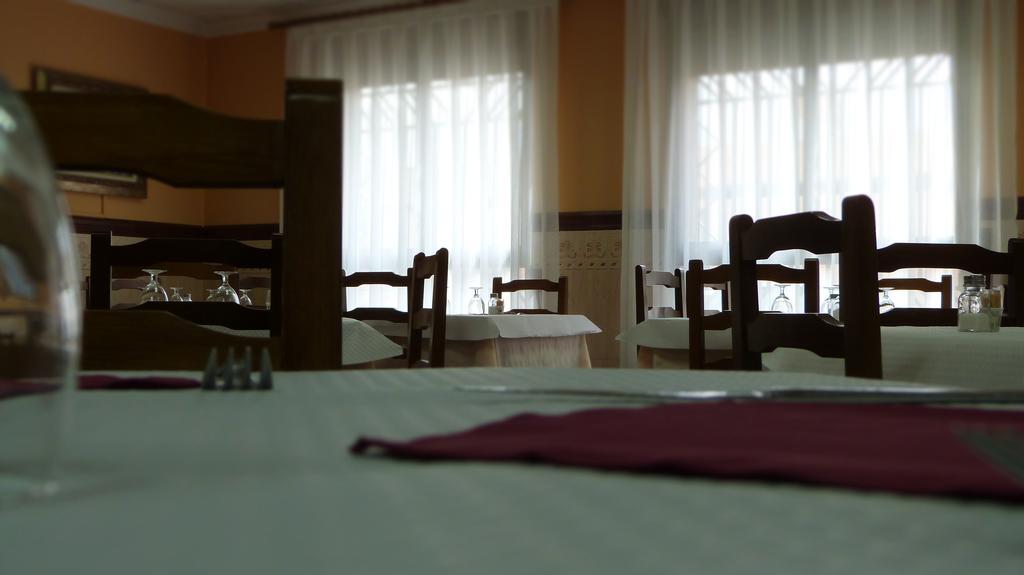 Hostal Restaurante La Masia Vila-real Eksteriør billede