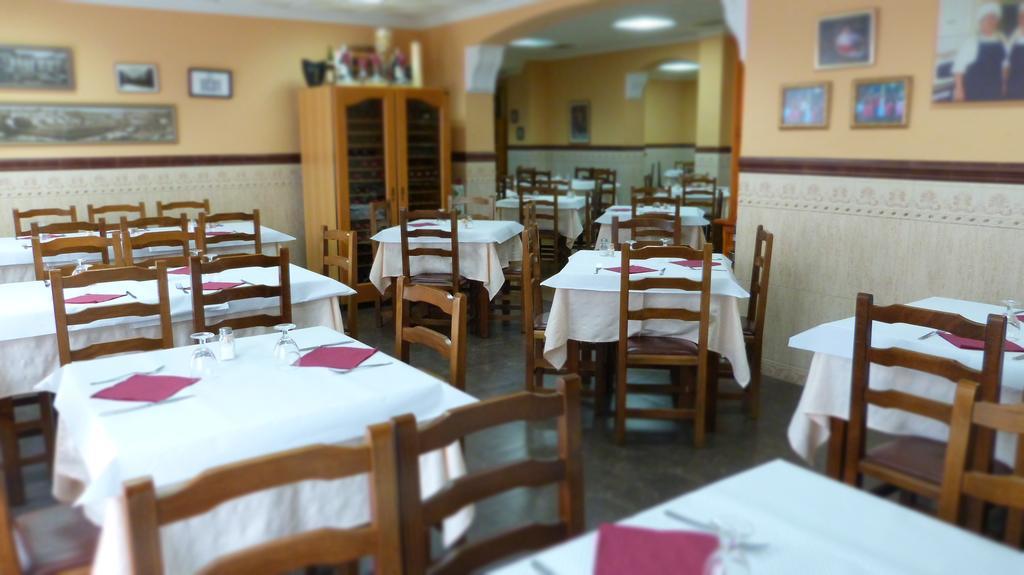 Hostal Restaurante La Masia Vila-real Eksteriør billede