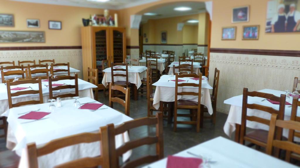 Hostal Restaurante La Masia Vila-real Eksteriør billede