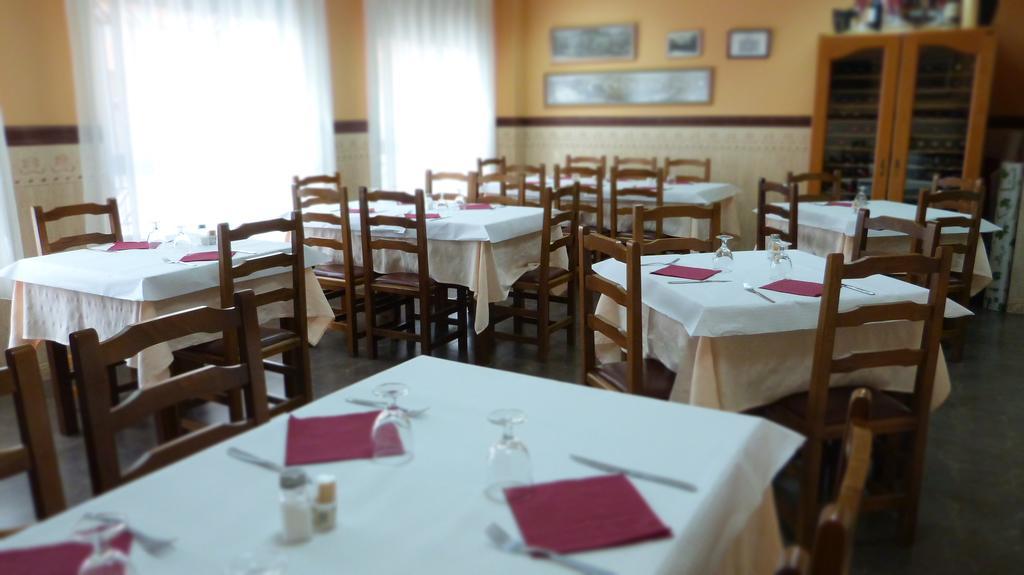 Hostal Restaurante La Masia Vila-real Eksteriør billede