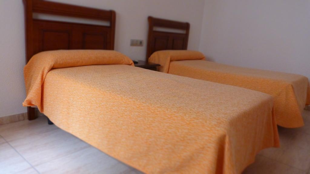 Hostal Restaurante La Masia Vila-real Eksteriør billede