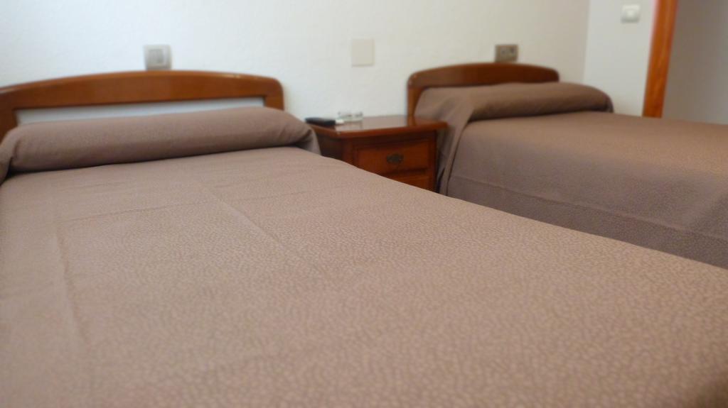 Hostal Restaurante La Masia Vila-real Eksteriør billede